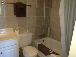 Esterhazy Motor Hotel