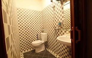 Twins Hotel Manggadua