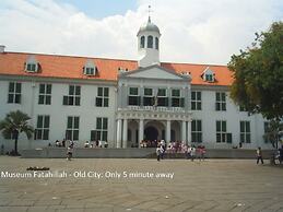 Twins Hotel Manggadua