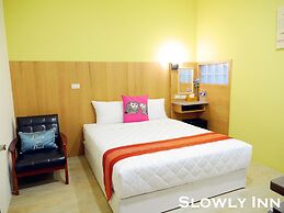 Slowly Inn
