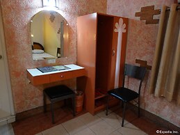 Urban Travellers Hotel