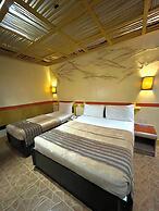 Urban Travellers Hotel