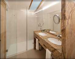 Hotel Real Colegiata San Isidoro