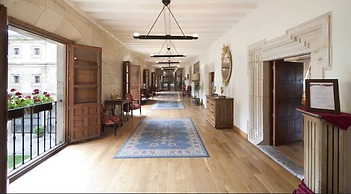 Hotel Real Colegiata San Isidoro