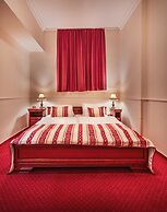 Hotel Capital