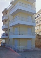 Yiannis Apartments