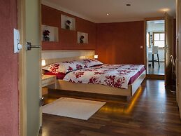 Sonnenalm Mountain Lodge