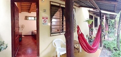 Tropical Sands Dominical Eco Inn