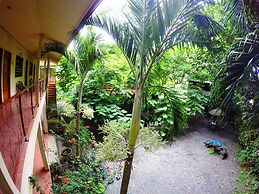 Tropical Sands Dominical Eco Inn