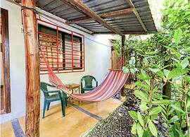 Tropical Sands Dominical Eco Inn