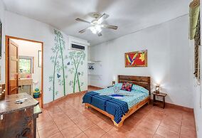 Tropical Sands Dominical Eco Inn