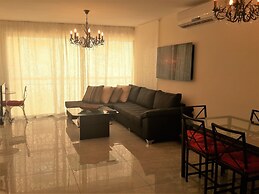 Tel Aviv Apartment by the Sea