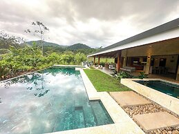 Chachagua Rainforest Hotel & Hot Springs