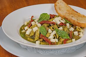 Chachagua Rainforest Hotel & Hot Springs