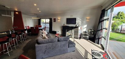 De Vine Martinborough 26 Cologne St