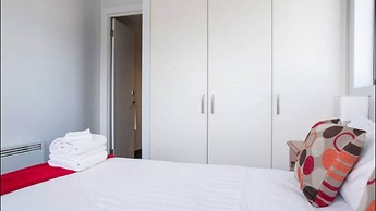 Harbour Town Apartment