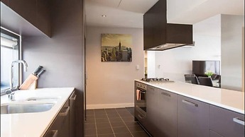 Harbour Town Apartment