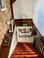 The Crown Lodge and Restaurant