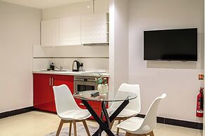 Imperial Court Suites