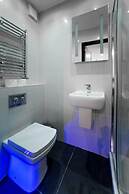 Imperial Court Suites