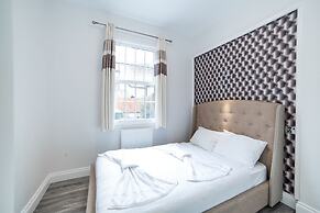 Imperial Court Suites