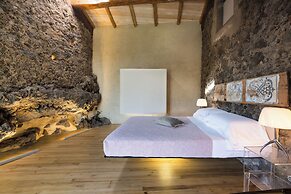 Monaci delle Terre Nere