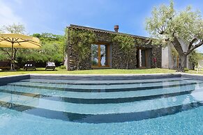 Monaci delle Terre Nere