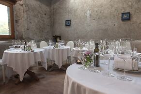 Monaci delle Terre Nere