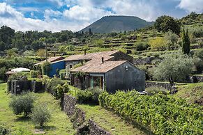 Monaci delle Terre Nere
