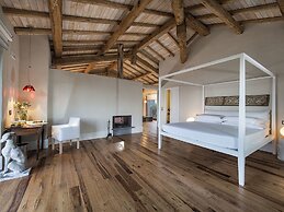 Monaci delle Terre Nere