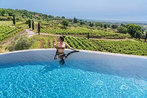Monaci delle Terre Nere