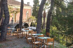 Monaci delle Terre Nere