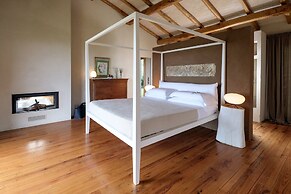 Monaci delle Terre Nere