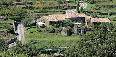 Monaci delle Terre Nere