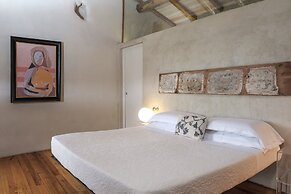 Monaci delle Terre Nere