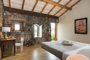 Monaci delle Terre Nere