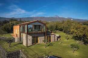 Monaci delle Terre Nere