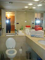 Apartment by the Sea