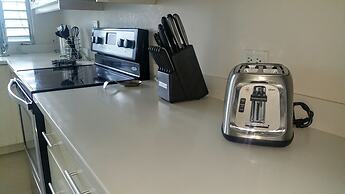 Fern Court Apartment With Oceanic View