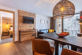 22 Summits Apartments