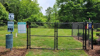 Days Inn and Suites by Wyndham Oxford