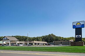 Days Inn and Suites by Wyndham Oxford