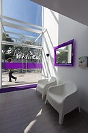 Yu Smarthotels