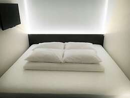Yu Smarthotels