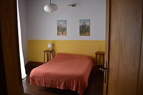 Hostel La Casa Encantada