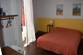 Hostel La Casa Encantada