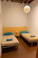 Hostel La Casa Encantada