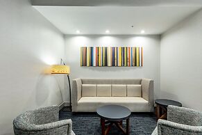 Holiday Inn Express & Suites Jersey City North - Hoboken by IHG