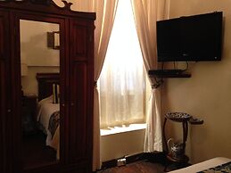 Roka Plaza Hotel Boutique