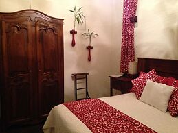 Roka Plaza Hotel Boutique